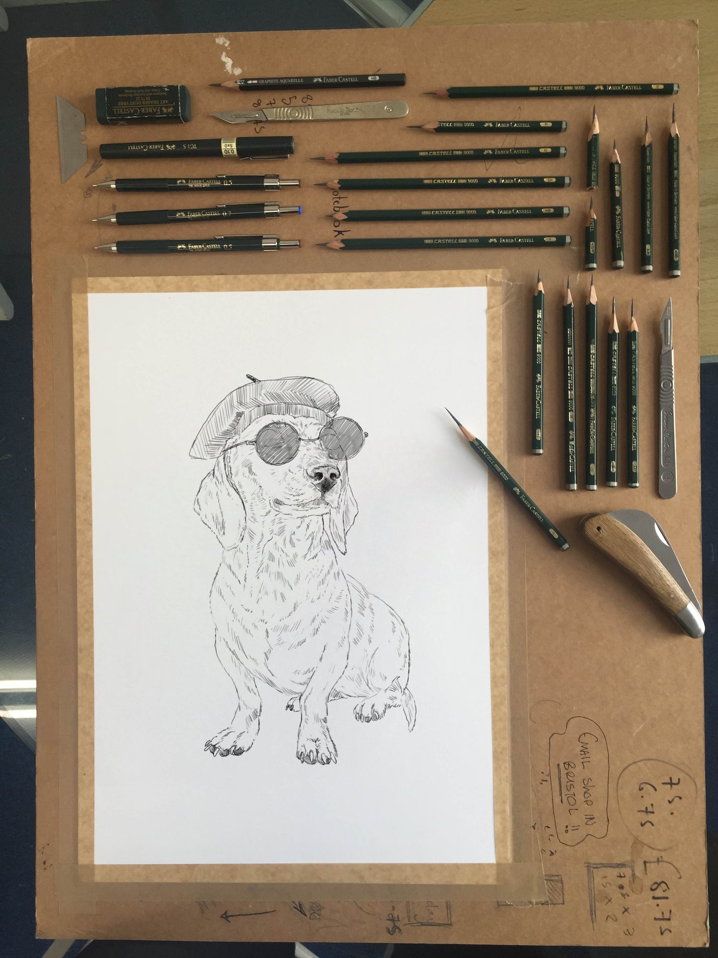 Avant Garde Dog flat Sketch